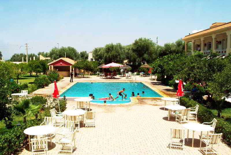 Hotel Al Bassatine Бени Мелал Екстериор снимка