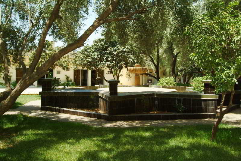 Hotel Al Bassatine Бени Мелал Екстериор снимка