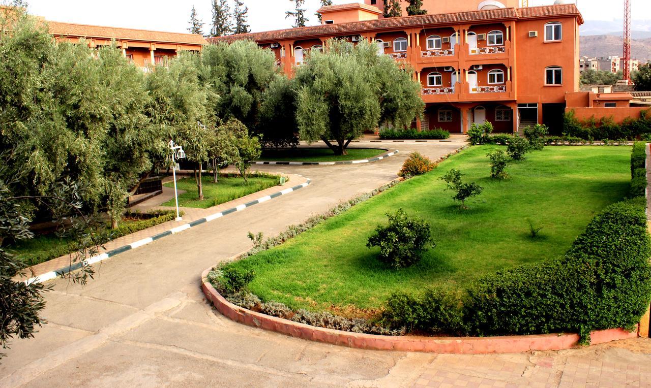 Hotel Al Bassatine Бени Мелал Екстериор снимка