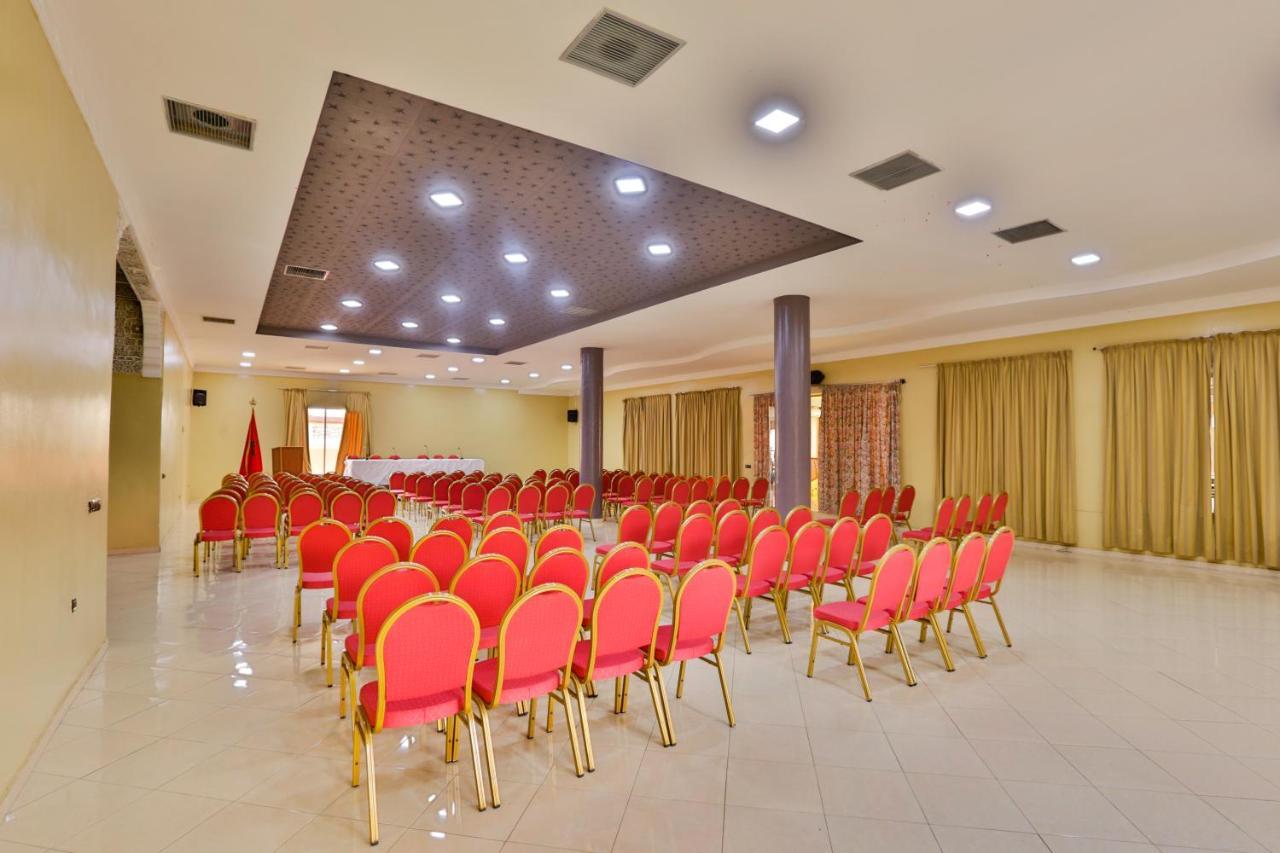Hotel Al Bassatine Бени Мелал Екстериор снимка